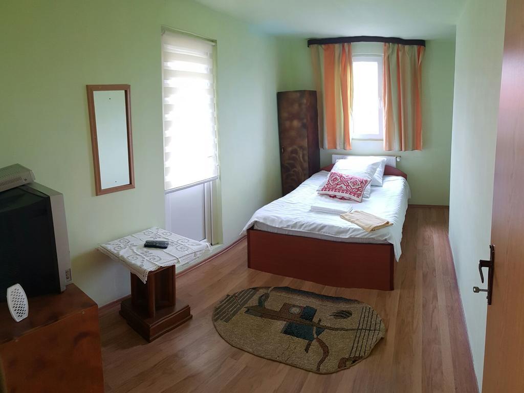 Pension Doru Белиш Экстерьер фото